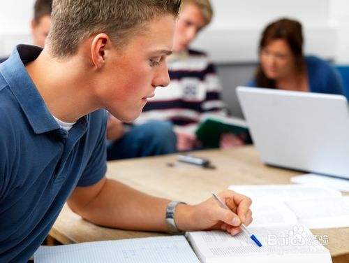 国外大学assignment下载