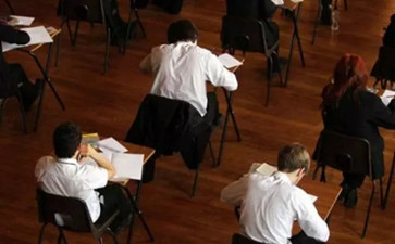 英国留学作业考试